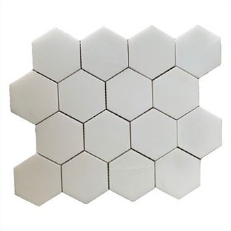 Mosaico hexagonal de mármore