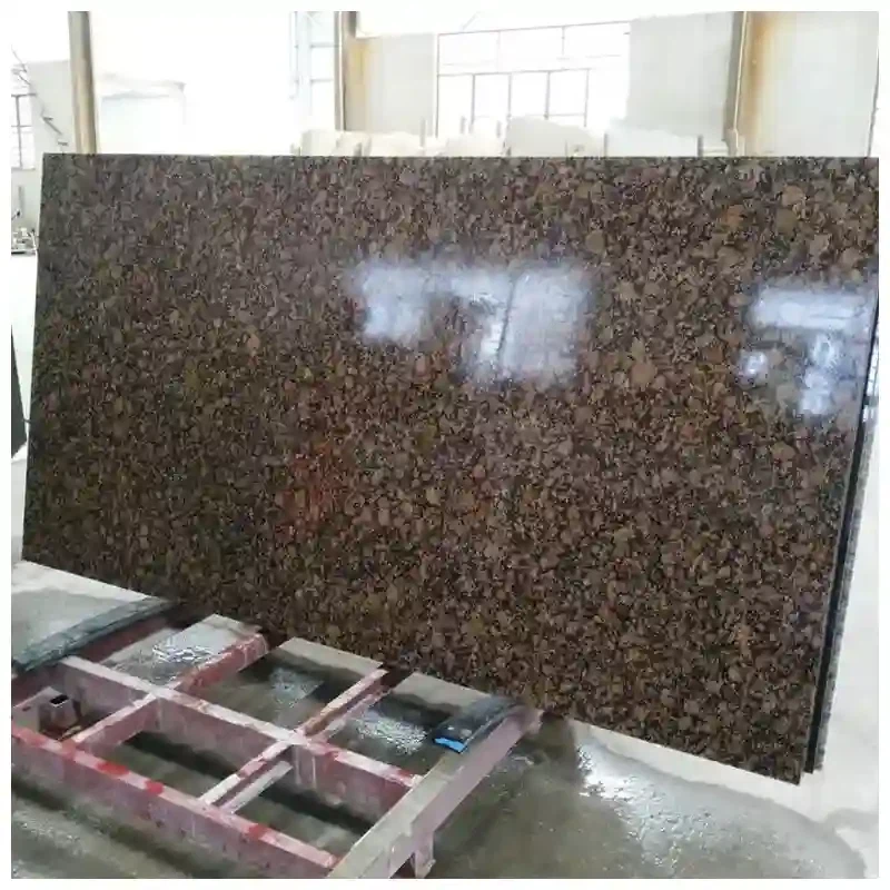 Bancadas de granito marrom báltico
