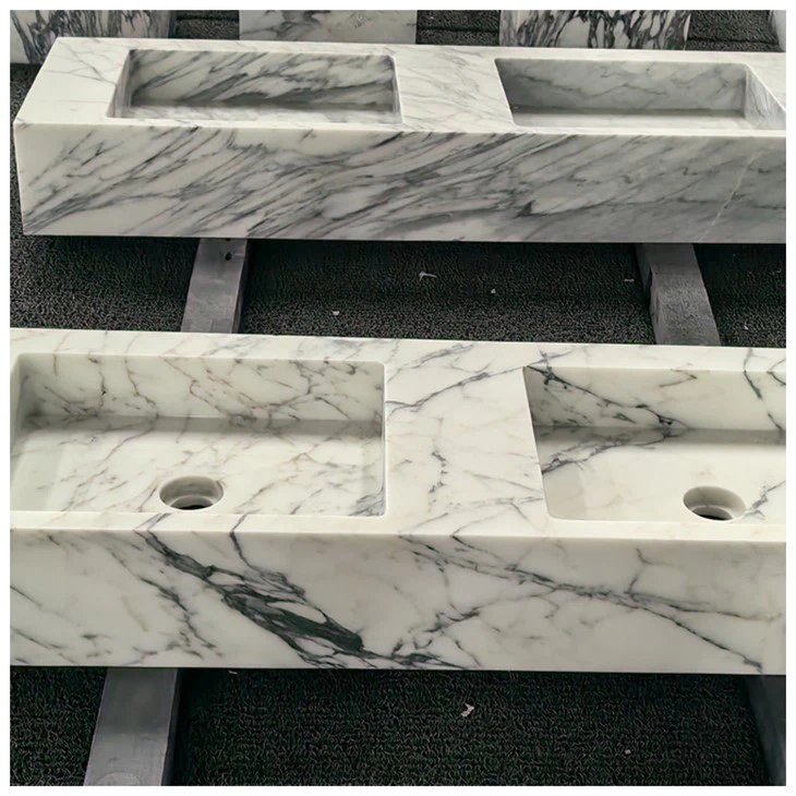Bacias Integradas em Mármore Branco Arabescato